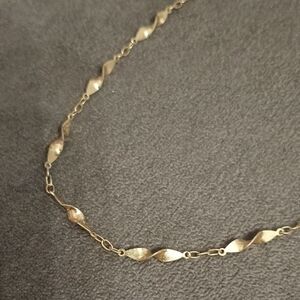 Vintage Crown Trifari Chocker Necklace
